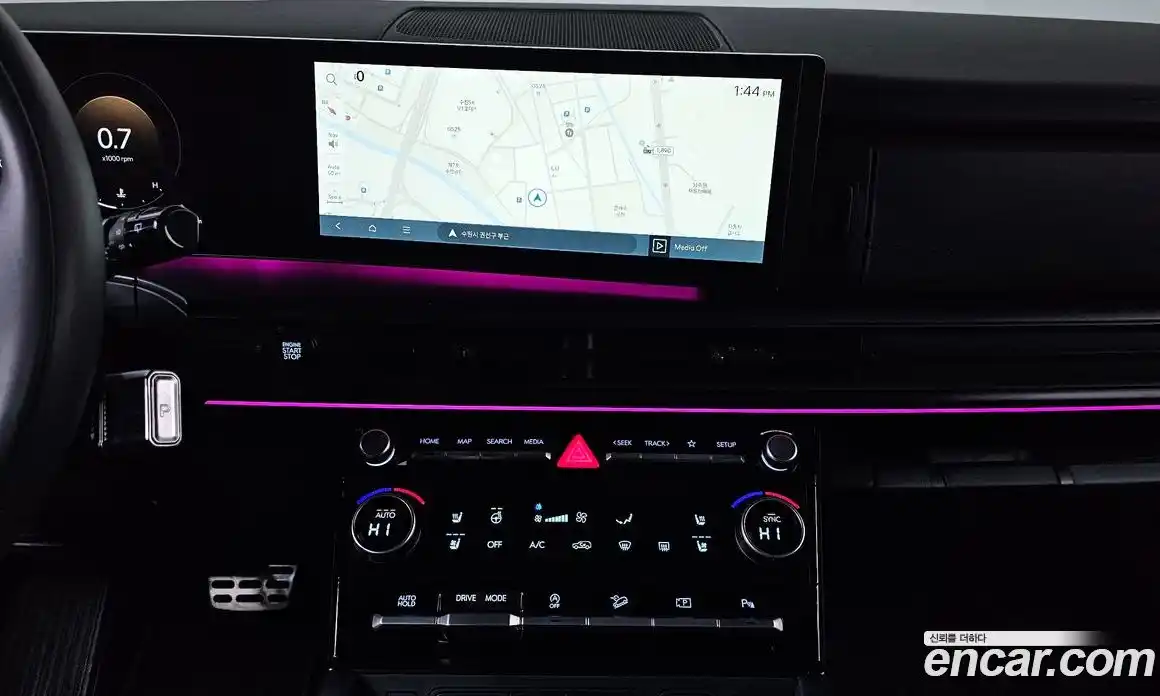 Hyundai Santa Fe 2025 2.5 Автомат в Москве № 529649, фото 14