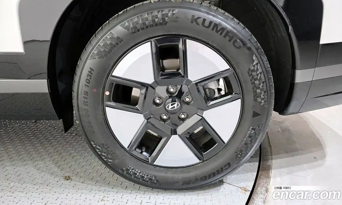 Hyundai Santa Fe 2024 1.6 Автомат в Москве № 529762, фото 5