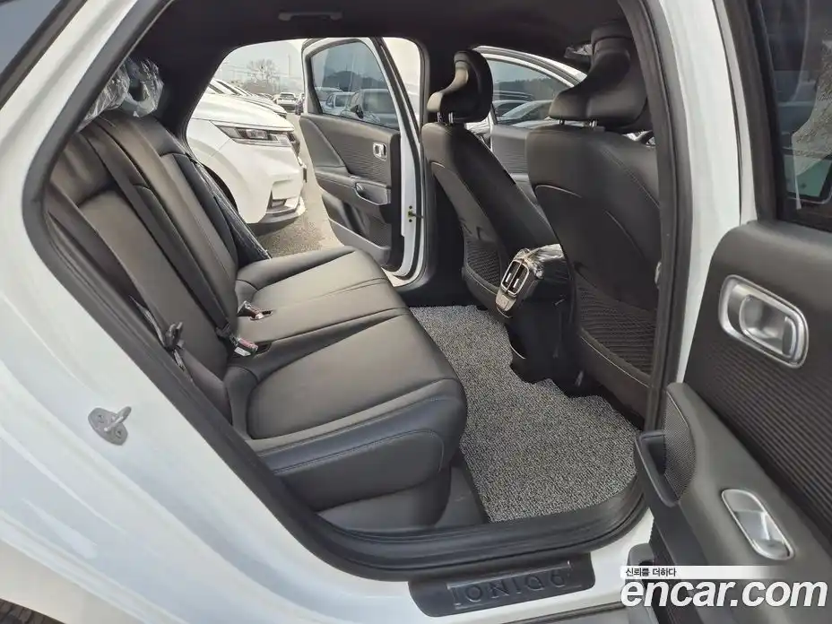 Hyundai Ioniq 6 2025 0.1 Автомат в Москве № 529815, фото 12