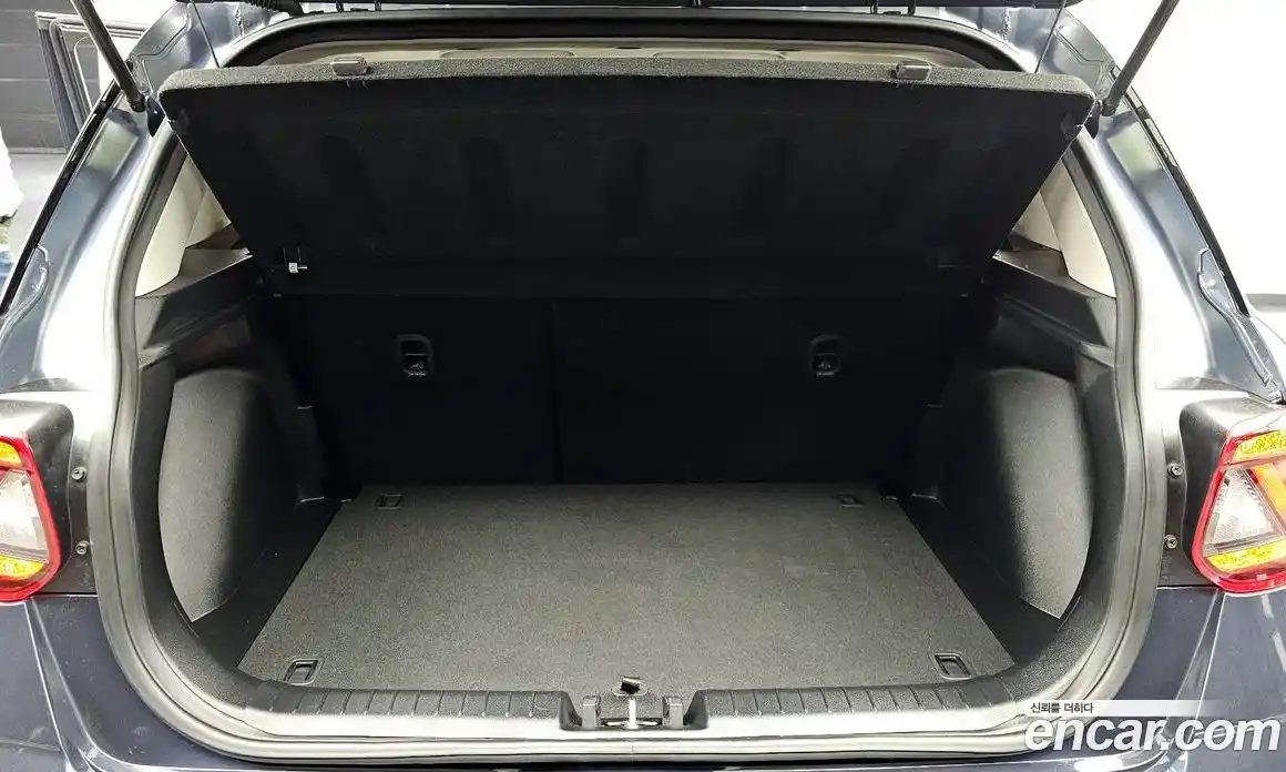 Hyundai Venue 2021 1.6 Автомат в Москве № 530804, фото 20