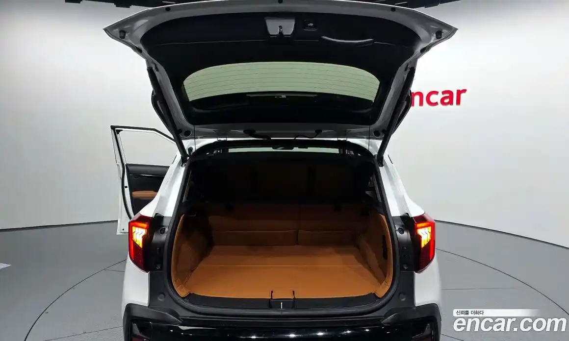 Kia Seltos 2025 2.0 Автомат в Москве № 532473, фото 19