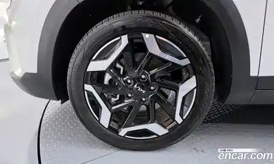 Kia Seltos 2025 2.0 Автомат в Москве № 532473, миниатюра 5