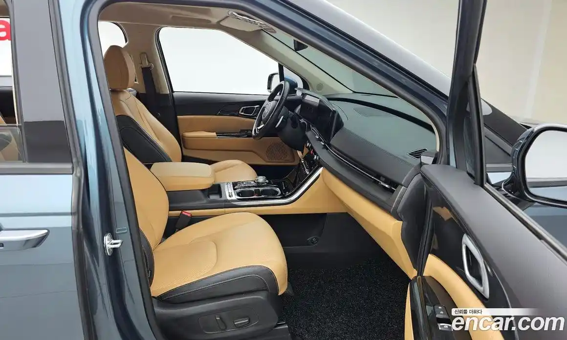 Kia Canival 2022 2.2 Автомат в Москве № 533687, фото 11