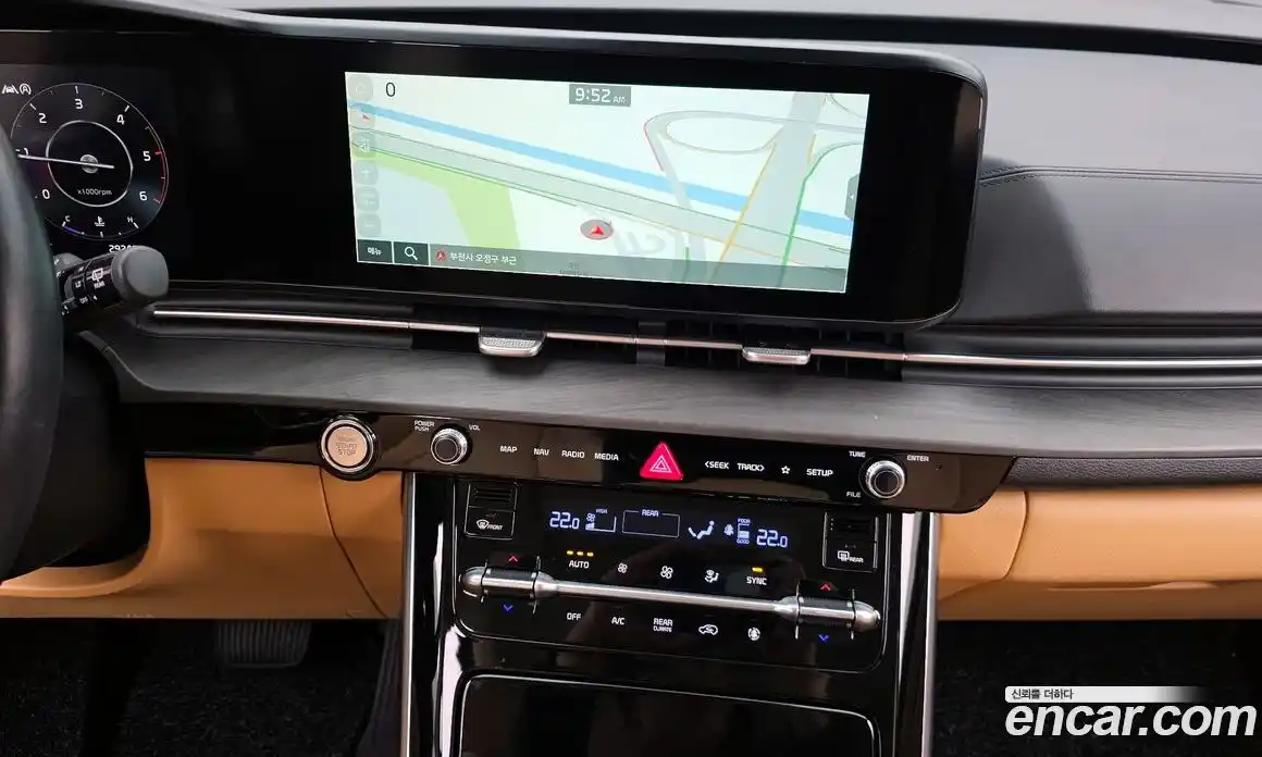 Kia Canival 2022 2.2 Автомат в Москве № 533687, фото 14