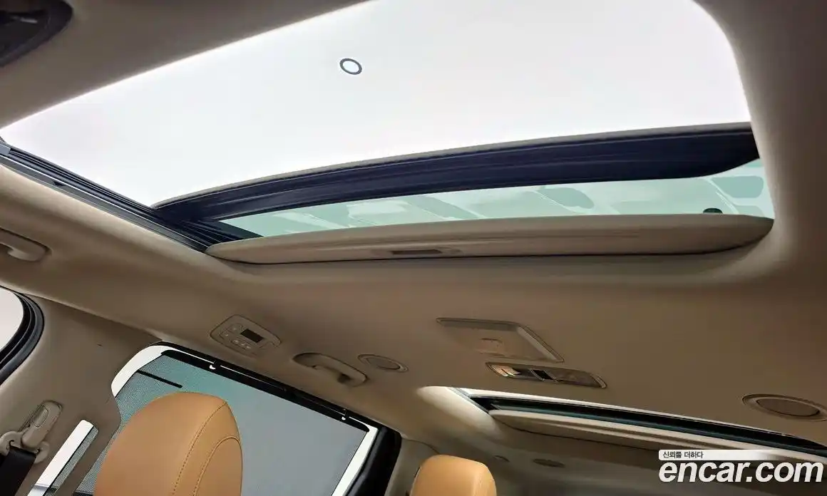 Kia Canival 2022 2.2 Автомат в Москве № 533687, фото 16