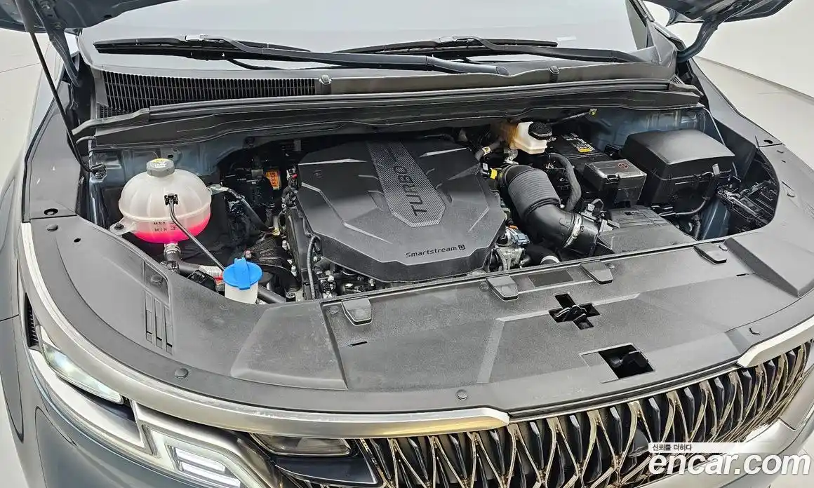 Kia Canival 2022 2.2 Автомат в Москве № 533687, фото 6