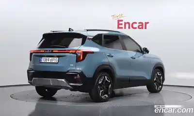 Kia Seltos 2024 1.6 Автомат в Москве № 534364, миниатюра 2