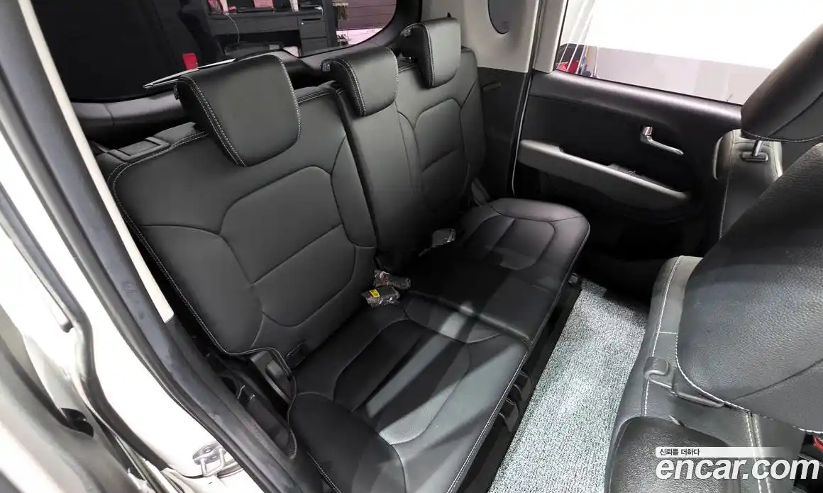 Kia Ray 2023 1.0 Автомат в Москве № 534384, фото 12