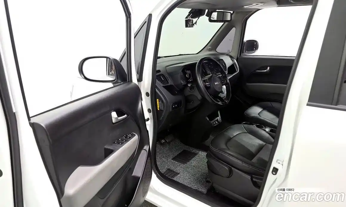 Kia Ray 2023 1.0 Автомат в Москве № 534384, фото 10