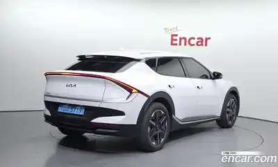 Kia EV6 2025 0.1 Автомат в Москве № 534392, миниатюра 2