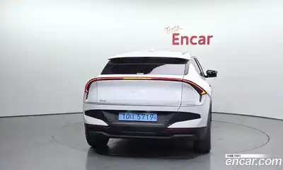 Kia EV6 2025 0.1 Автомат в Москве № 534392, миниатюра 4