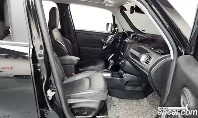 Jeep Renegade 2018 2.0 Автомат в Москве № 534782, миниатюра 11