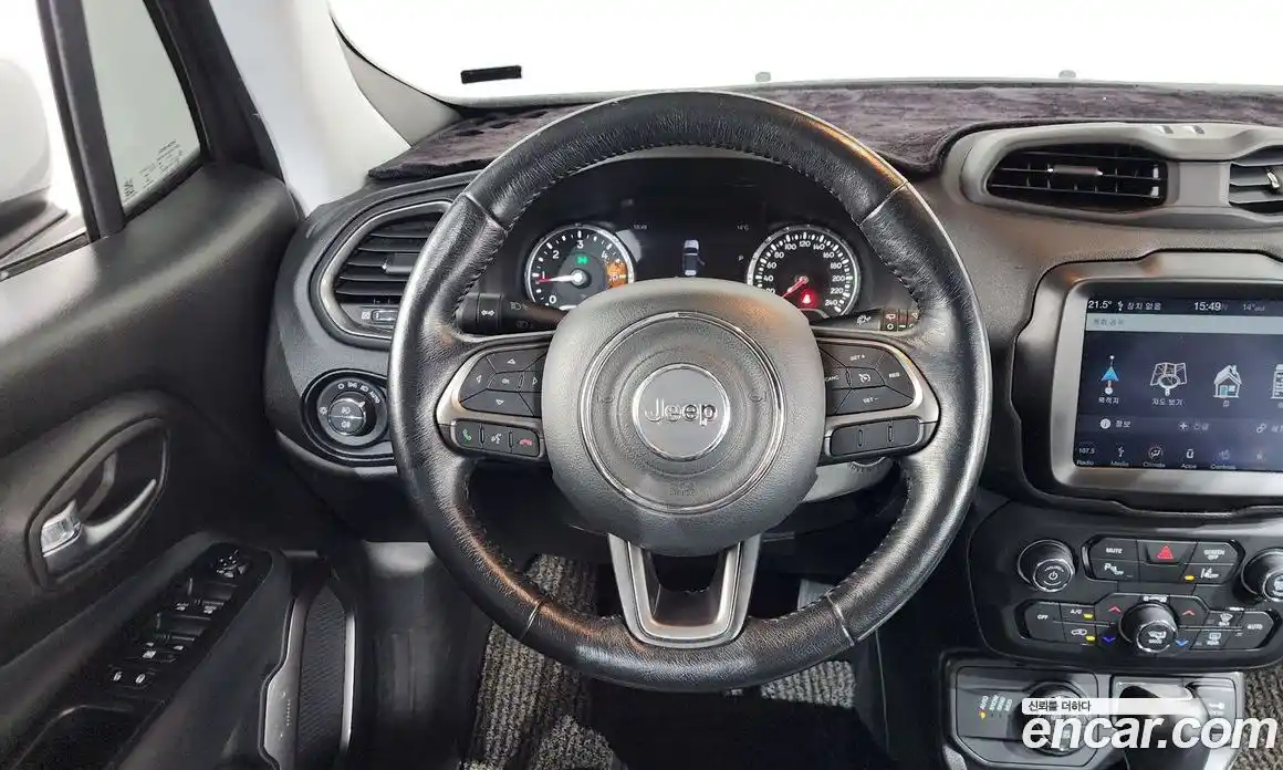 Jeep Renegade 2018 2.0 Автомат в Москве № 534782, фото 13