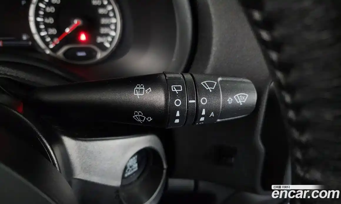 Jeep Renegade 2018 2.0 Автомат в Москве № 534782, фото 18