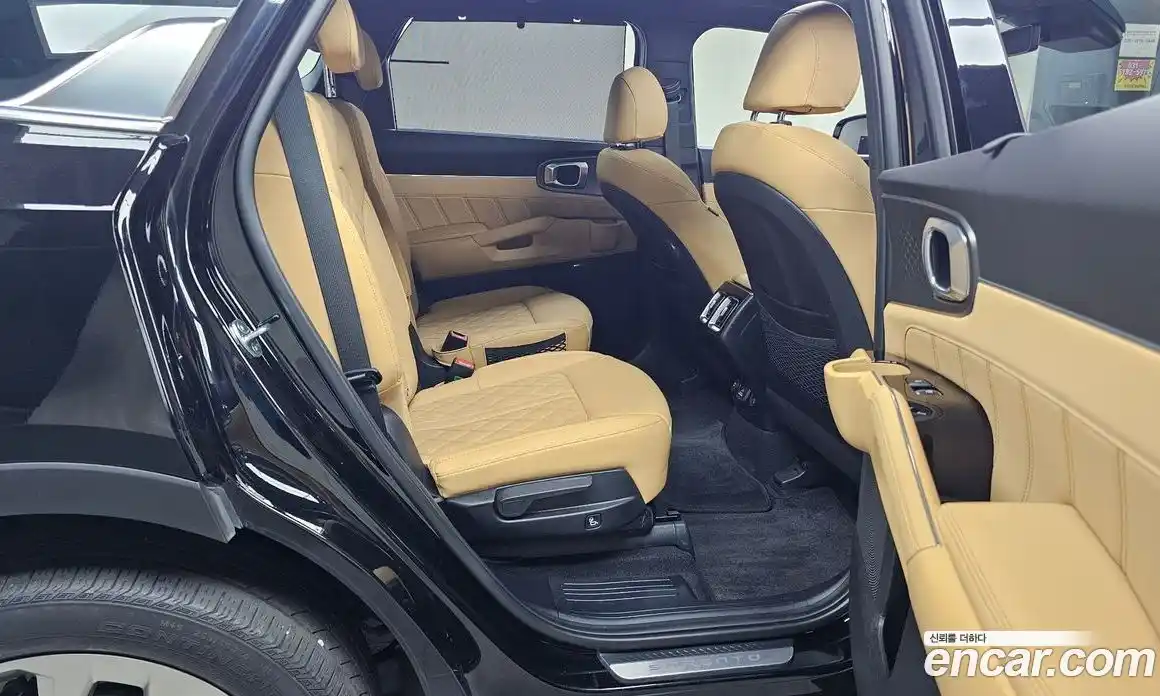 Kia Sorento 2023 2.2 Автомат в Москве № 534, фото 11