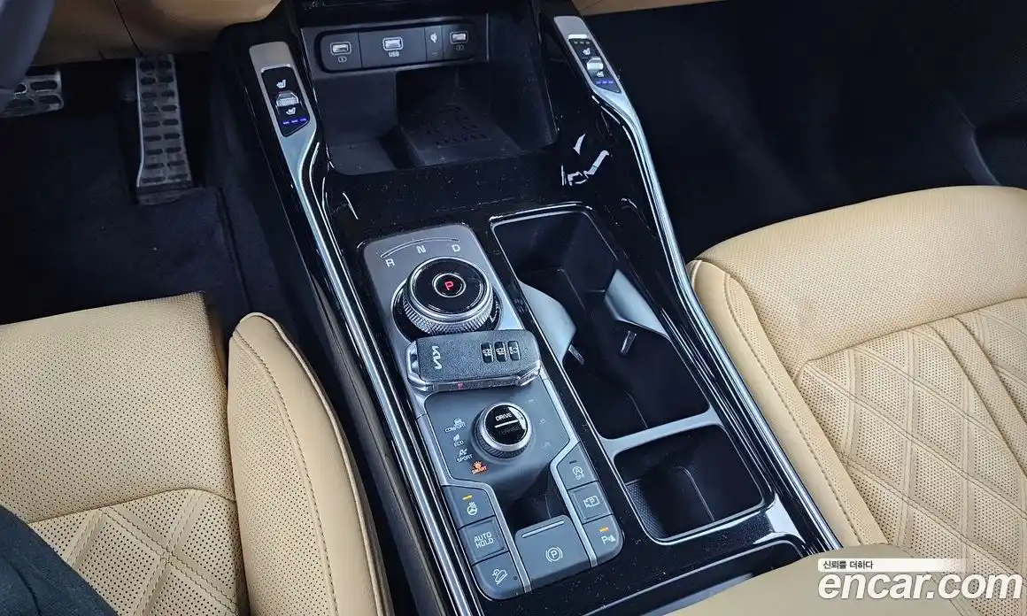 Kia Sorento 2023 2.2 Автомат в Москве № 534, фото 19