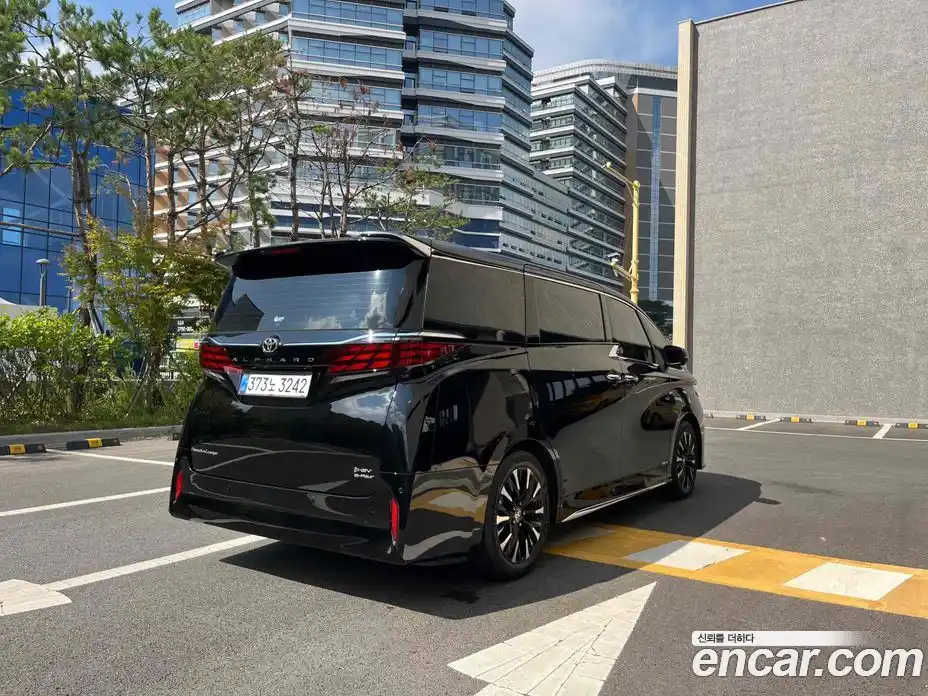 Toyota Alphard 2025 2.5 Автомат в Москве № 535374, фото 6