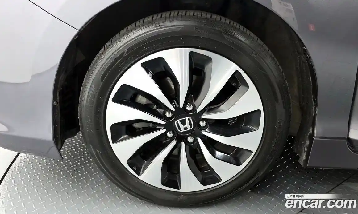 Honda Accord 2017 2.0 Автомат в Москве № 535439, фото 5