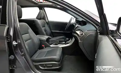 Honda Accord 2017 2.0 Автомат в Москве № 535439, миниатюра 10