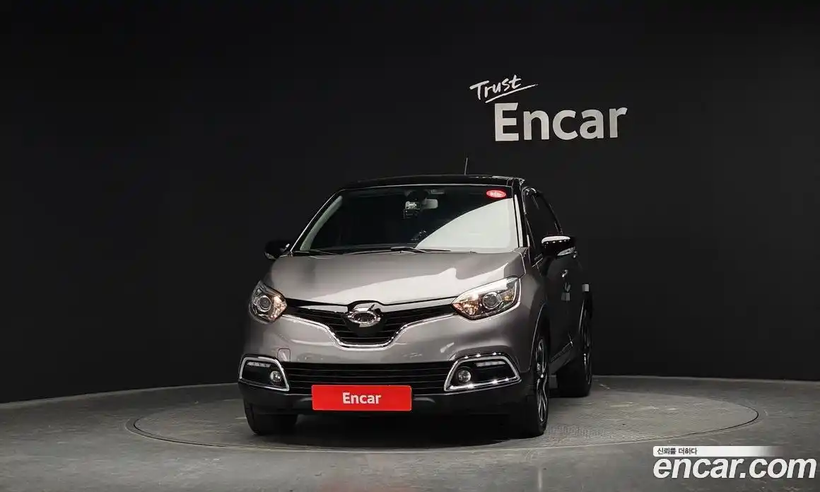 Renault QM3 2016 1.5 Автомат в Москве № 536036, фото 3