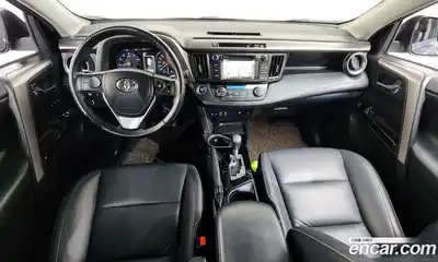 Toyota RAV4 2018 2.5 Автомат в Москве № 536446, миниатюра 7