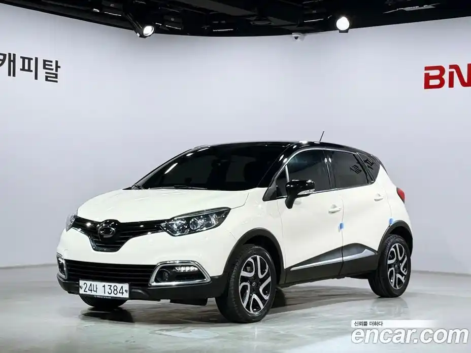 Renault QM3 2017 1.5 Автомат в Москве № 536807, фото 1