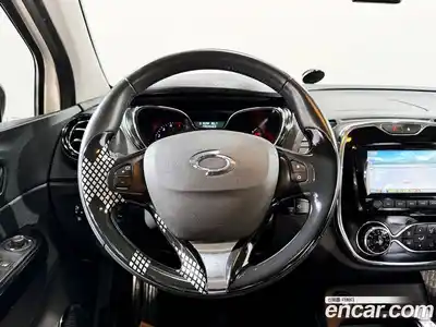 Renault QM3 2017 1.5 Автомат в Москве № 536807, миниатюра 6