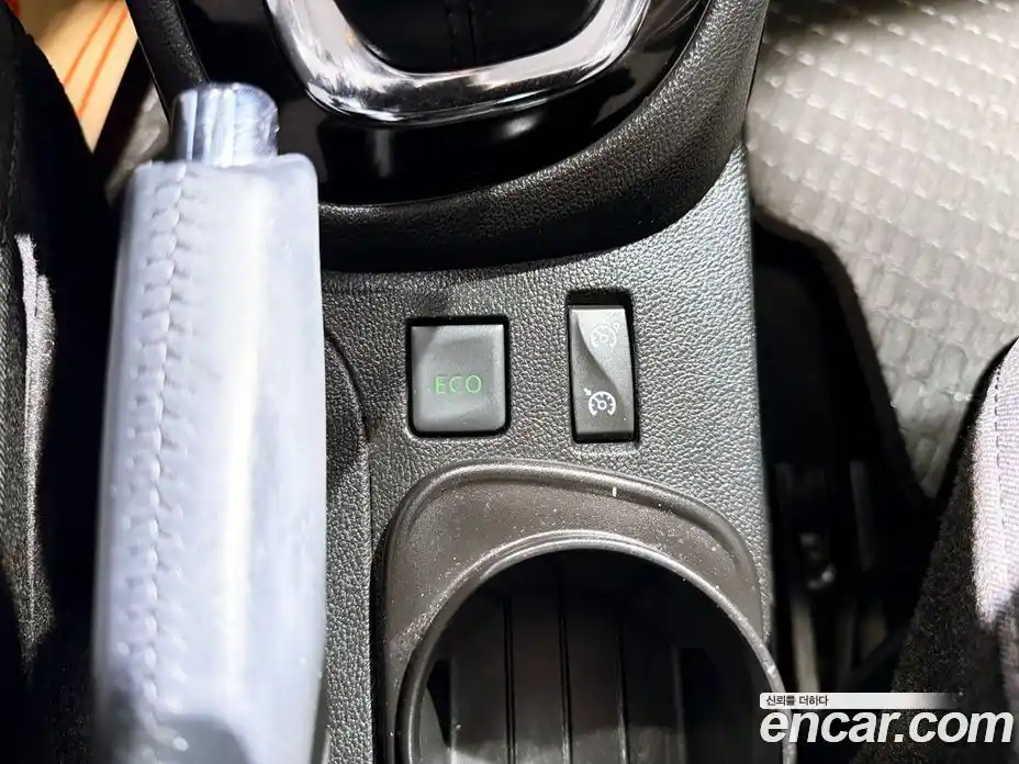 Renault QM3 2017 1.5 Автомат в Москве № 536807, фото 10