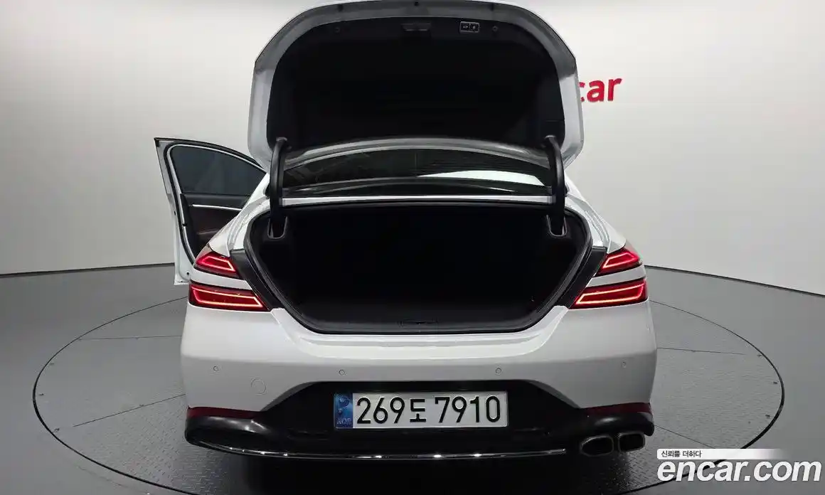 Genesis G70 2022 2.2 Автомат в Москве № 537437, фото 20