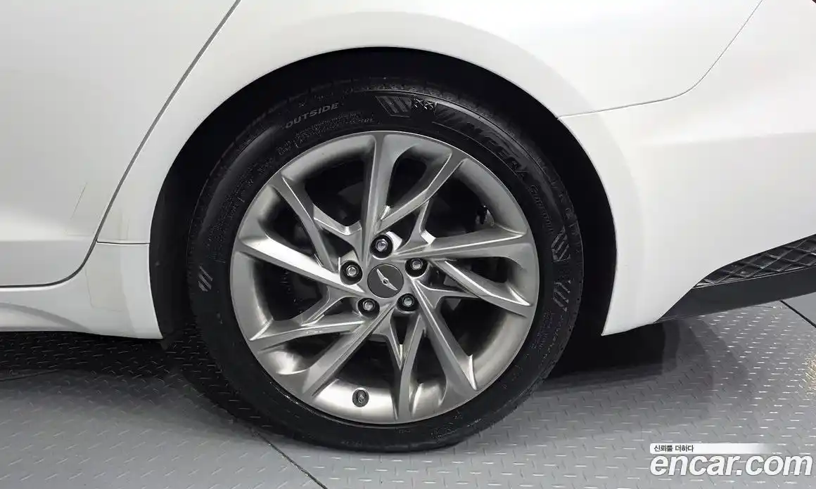 Genesis G70 2022 2.2 Автомат в Москве № 537437, фото 5