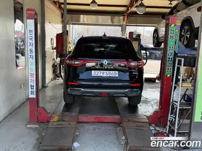 Renault QM6 2017 2.0 Автомат в Москве № 537500, миниатюра 2