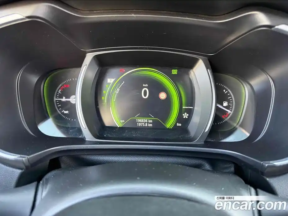 Renault QM6 2017 2.0 Автомат в Москве № 537500, фото 3