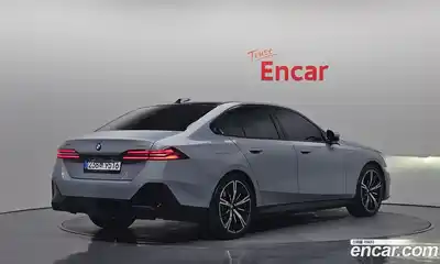 BMW 5-Series 2025 2.0 Автомат в Москве № 538385, миниатюра 2