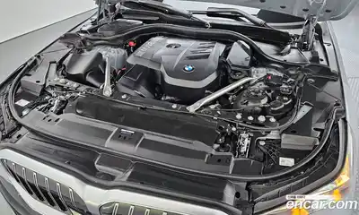 BMW 5-Series 2025 2.0 Автомат в Москве № 538385, миниатюра 6