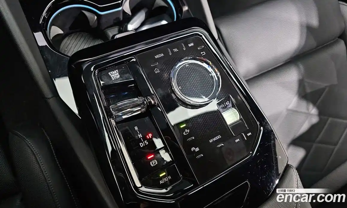 BMW 5-Series 2025 2.0 Автомат в Москве № 538385, фото 9