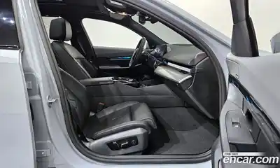 BMW 5-Series 2025 2.0 Автомат в Москве № 538385, миниатюра 10