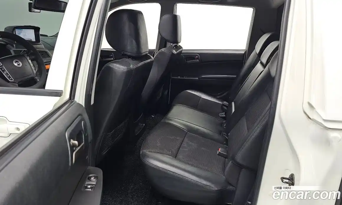 SsangYong Korando 2014 2.0 Автомат в Москве № 539134, фото 16