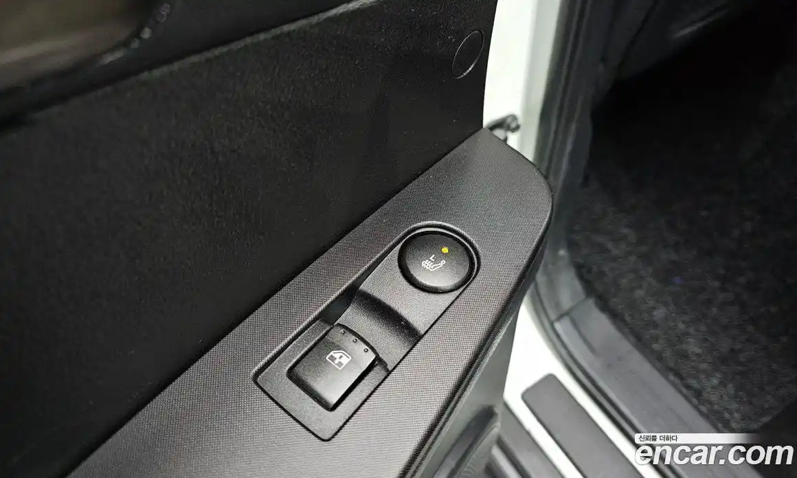 SsangYong Korando 2014 2.0 Автомат в Москве № 539134, фото 17