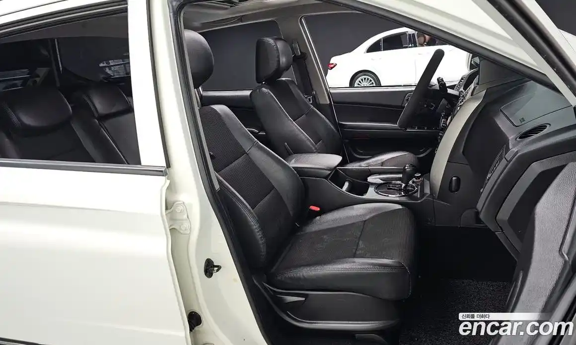 SsangYong Korando 2014 2.0 Автомат в Москве № 539134, фото 10