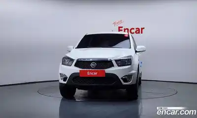 SsangYong Korando 2015 2.0 Автомат в Москве № 539376, миниатюра 3