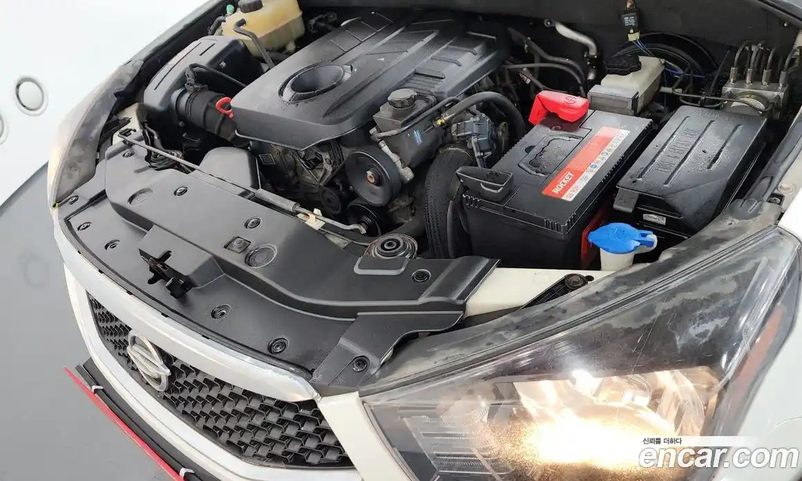 SsangYong Korando 2015 2.0 Автомат в Москве № 539376, фото 6