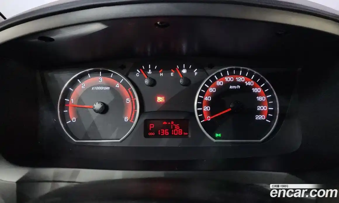 SsangYong Korando 2015 2.0 Автомат в Москве № 539376, фото 8