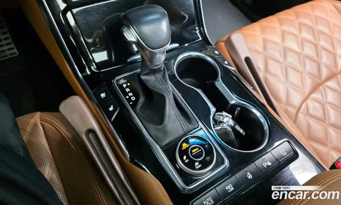 Kia Mohave 2022 3.0 Автомат в Москве № 53989, фото 9