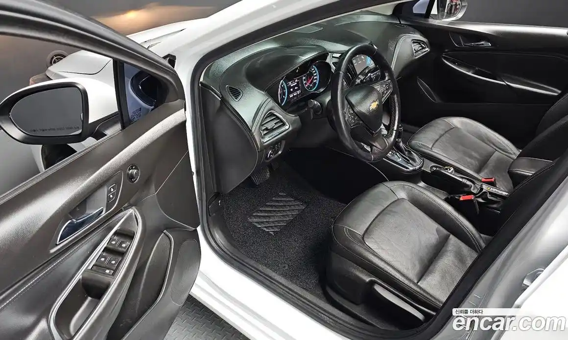 Chevrolet Cruze 2017 1.4 Автомат в Москве № 540126, фото 11