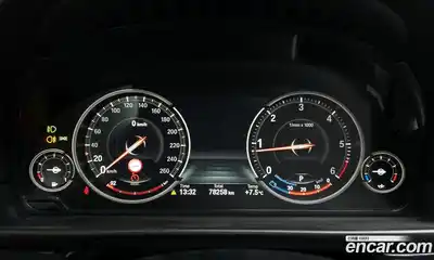 BMW 5-Series 2016 2.0 Автомат в Москве № 540631, миниатюра 7