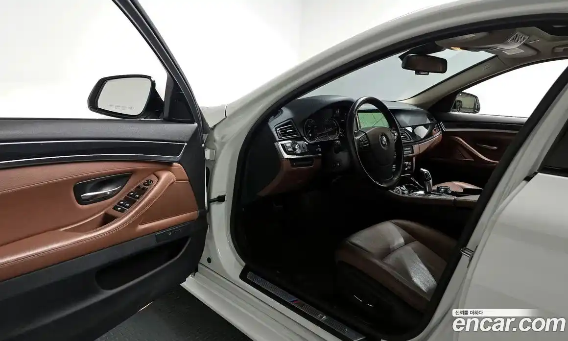 BMW 5-Series 2016 2.0 Автомат в Москве № 540631, фото 10