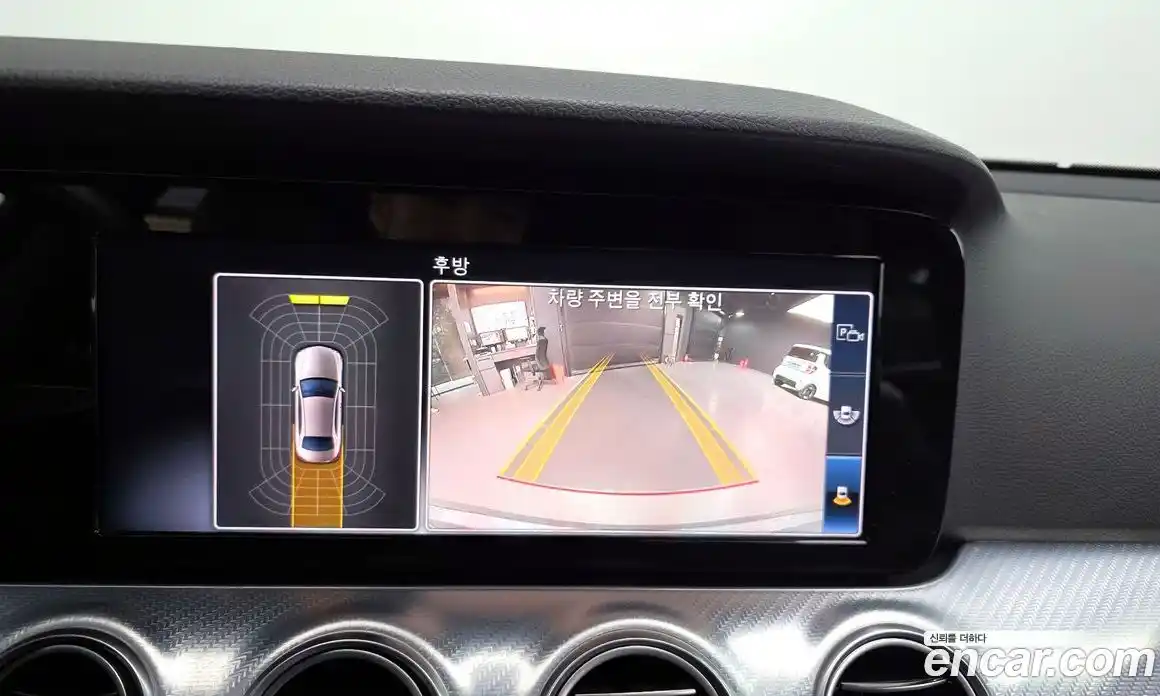 Mercedes-Benz E-Class 2020 2.0 Автомат в Москве № 542370, фото 15