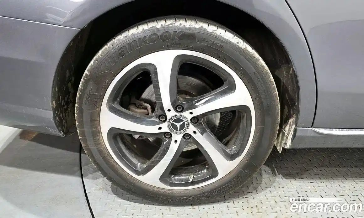 Mercedes-Benz E-Class 2020 2.0 Автомат в Москве № 542370, фото 5