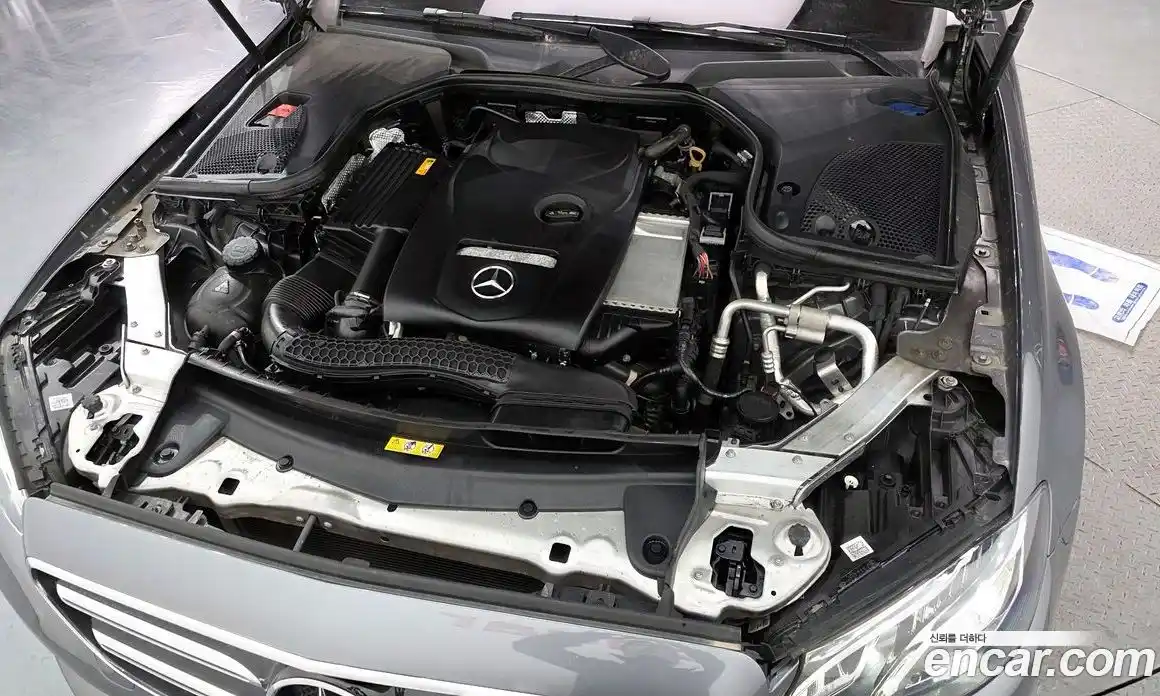 Mercedes-Benz E-Class 2020 2.0 Автомат в Москве № 542370, фото 6