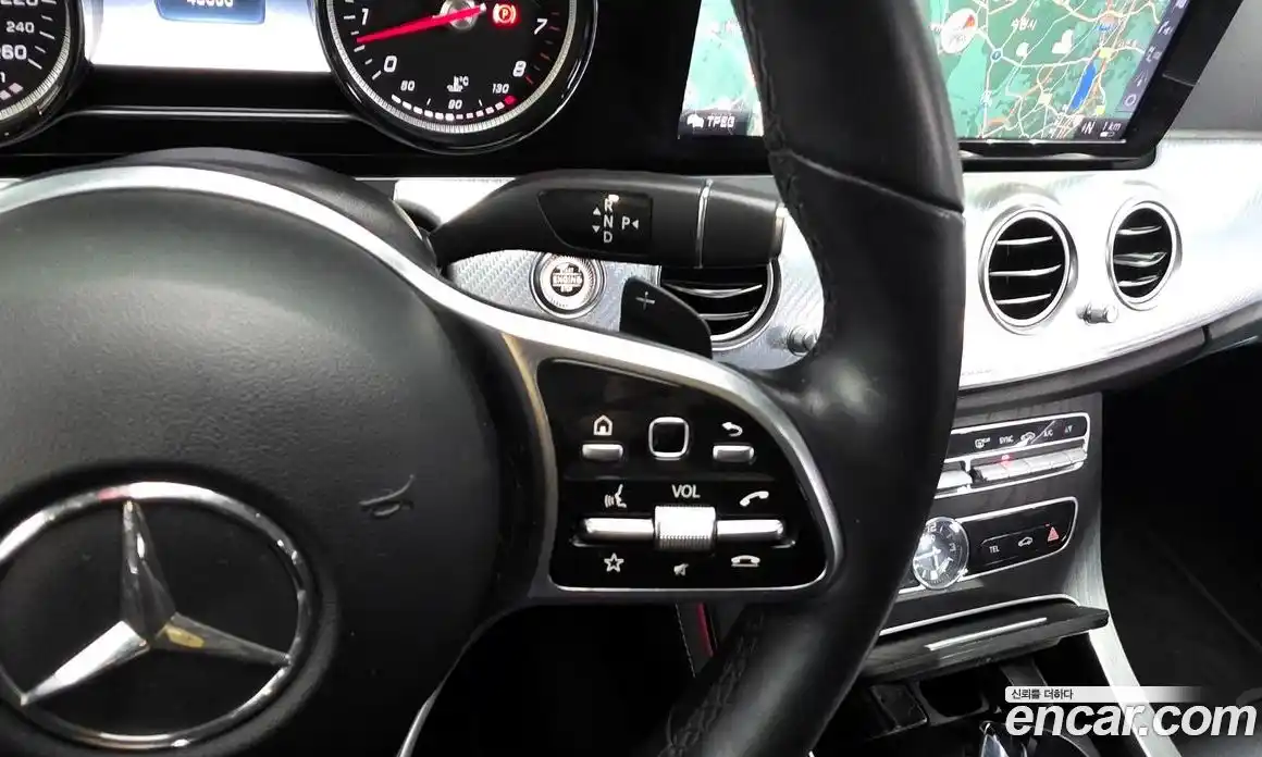 Mercedes-Benz E-Class 2020 2.0 Автомат в Москве № 542370, фото 9